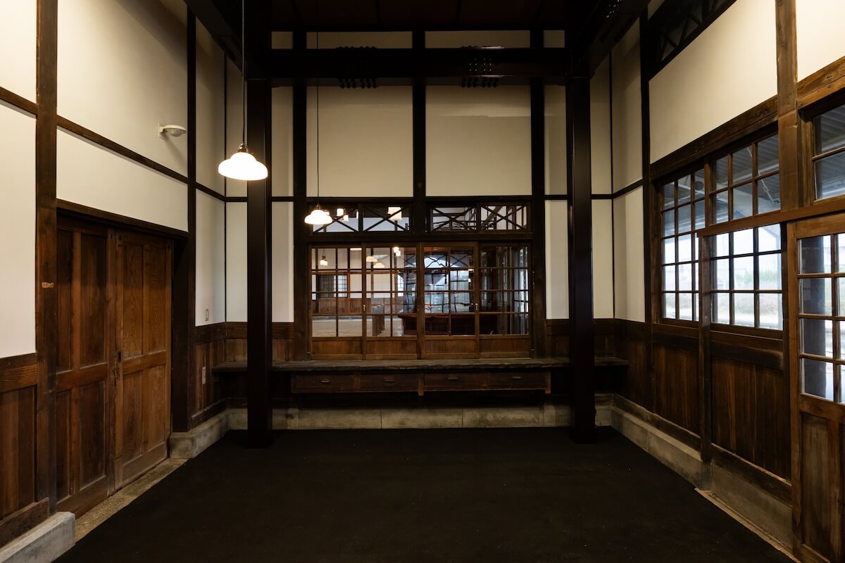 手小荷物扱室（てこにもつあつかいじょ）